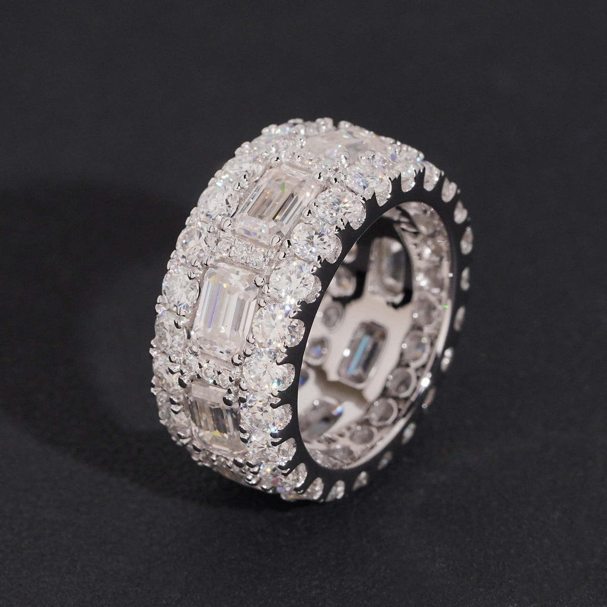 emerald halo eternity band