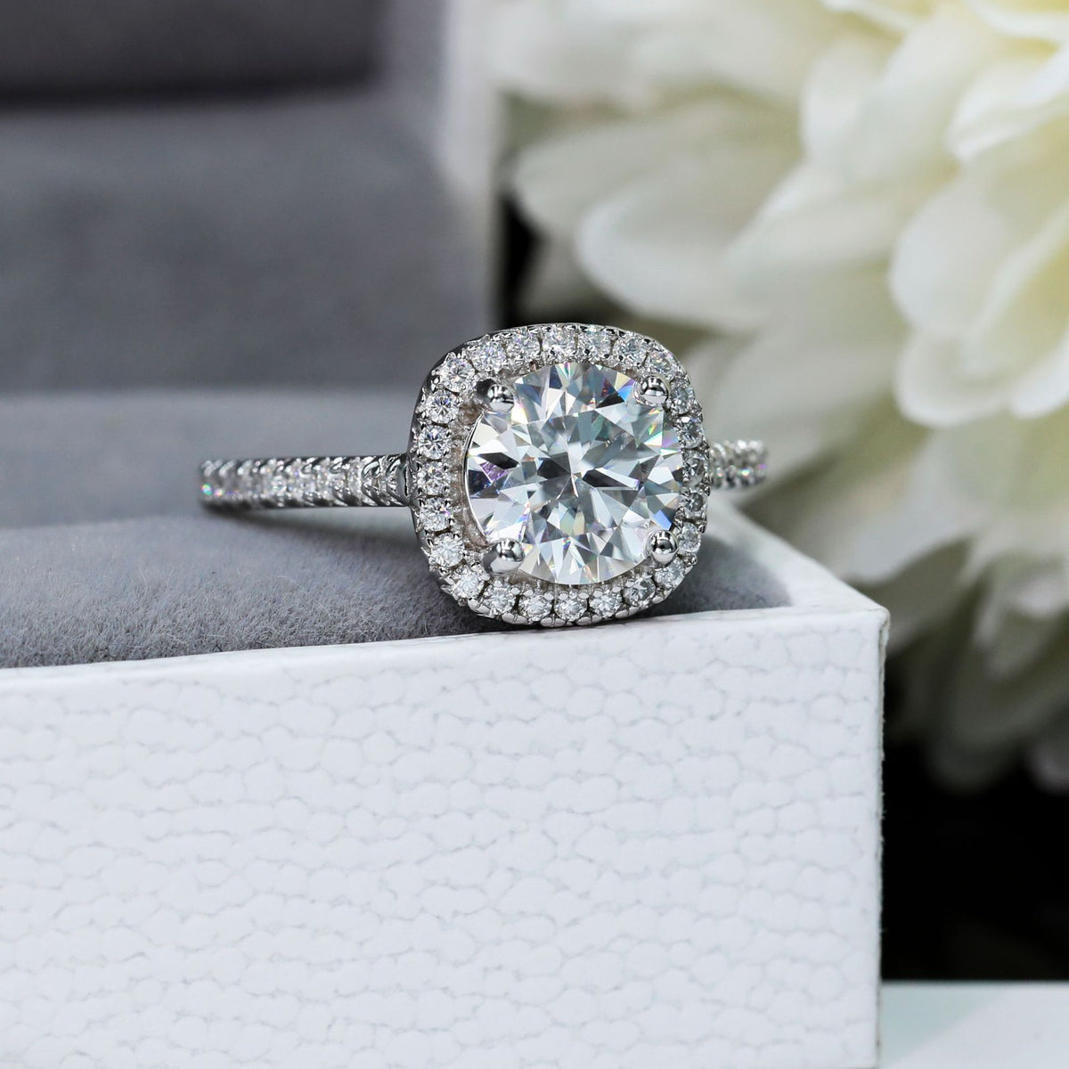 Rimei Halo engagement ring 925 sterling silver