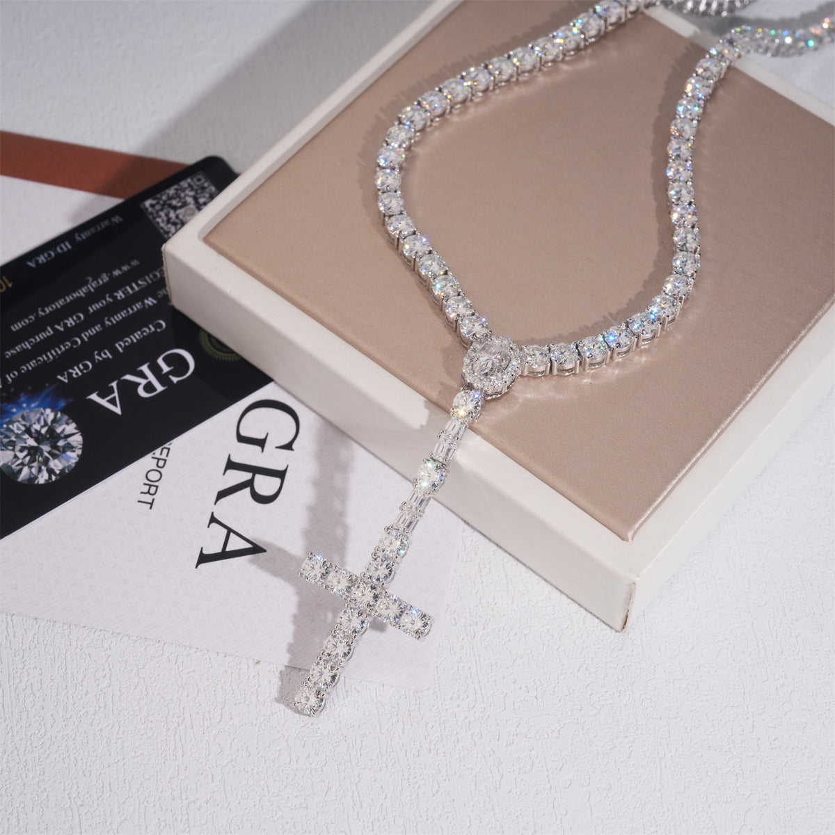 Rimei tennis cross pendant necklace